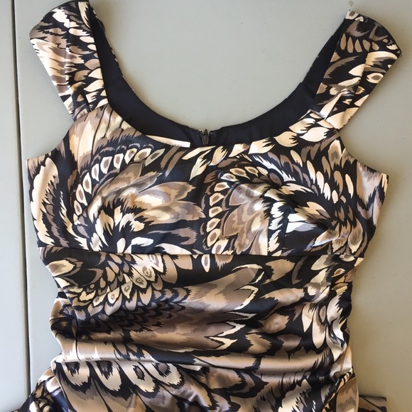 Calf-Length Party Dress - Picture 3 of 7